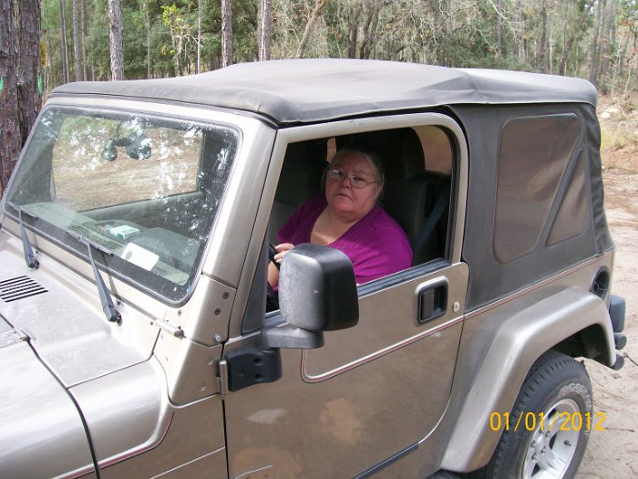 2012-Jan-02HGR4X4Croom 088